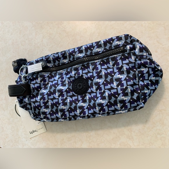 NEW KIPLING AMALFI PRINTED TOILETRY BAG - Picture 1 of 5